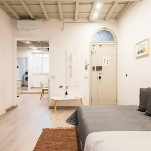 Cozy Near Ponte Vecchio Florence